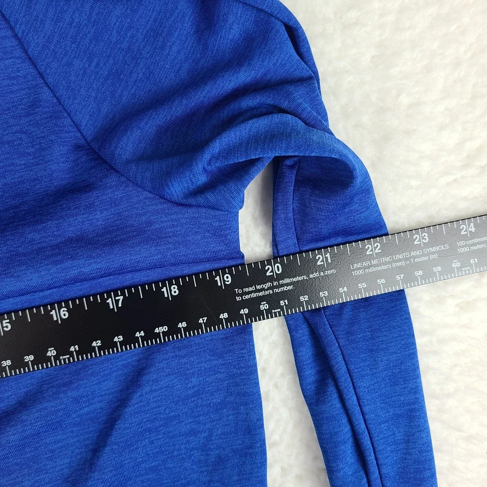 Under Armour Sweater Mens Small Blue Loose Heatgear Performance Tech Golf‎